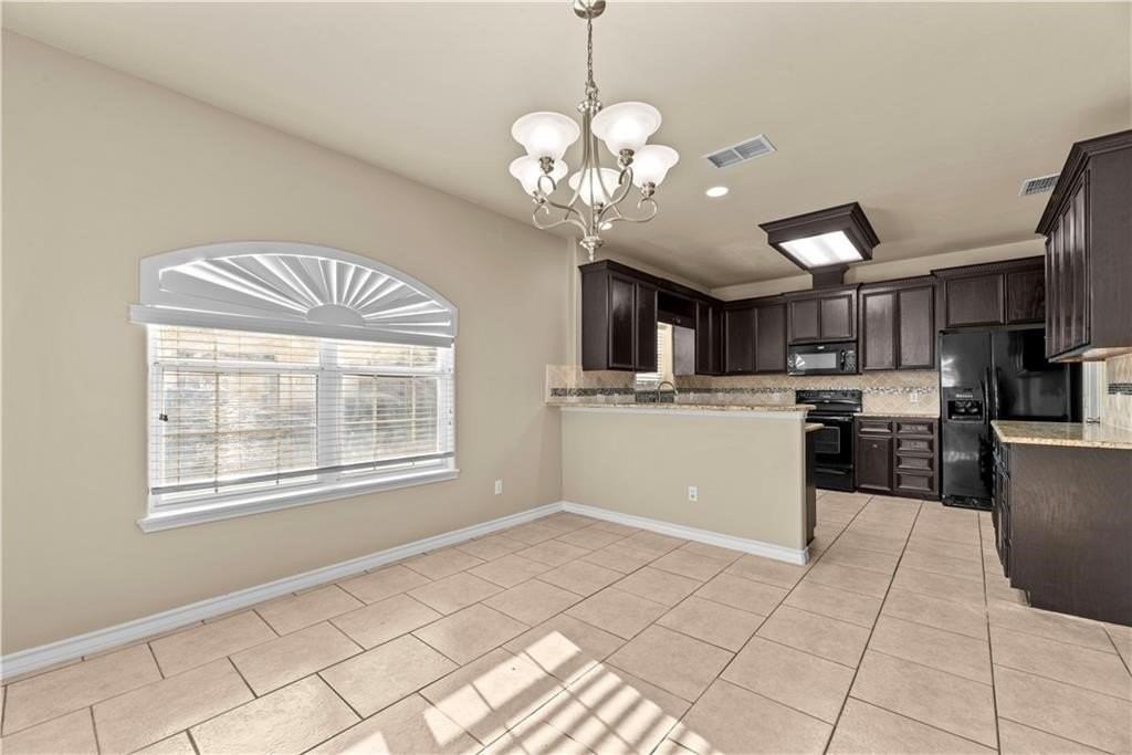 6438 Hardwick St - Photo 5 of 21