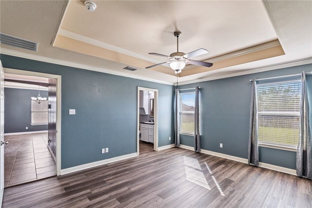 2582 Date Palm Dr - Photo 7 of 12