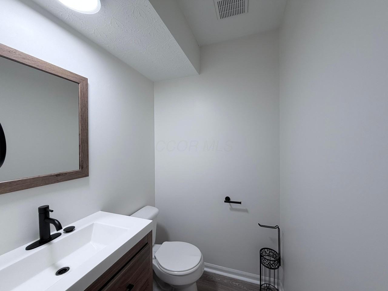 5372 Portland St Unit 57 - Photo 5 of 19