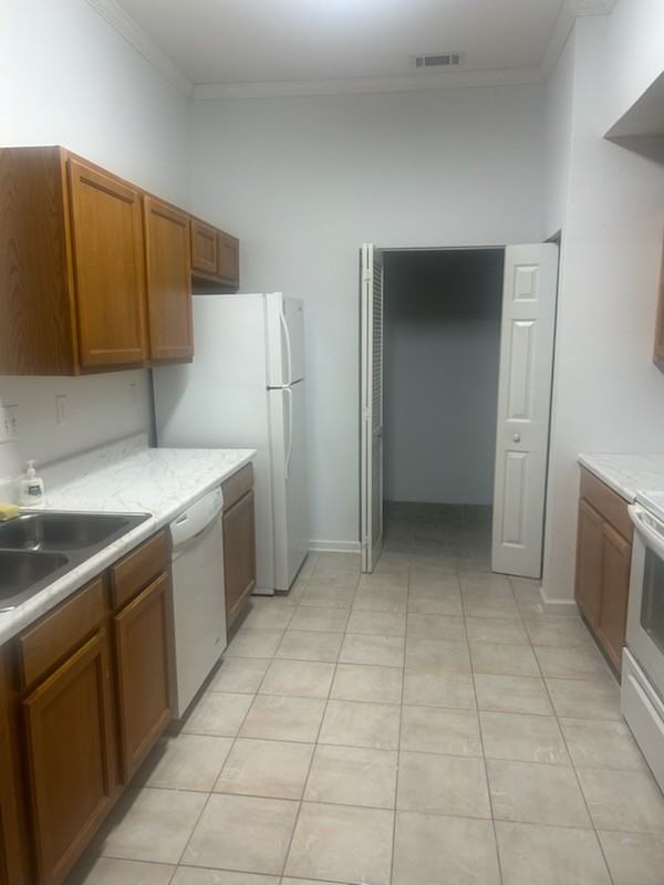 6087 Maggies Circle - 104Unit 104 #104 - Photo 6 of 17