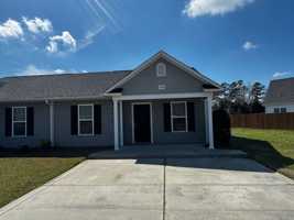 featured image of Pinecrest Dr