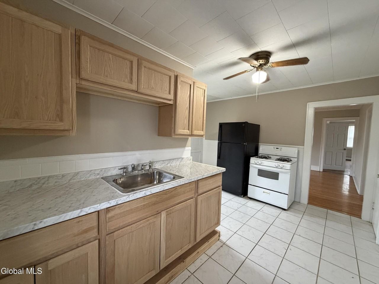 102 Main Ave 1st Fl - Photo 3 of 24