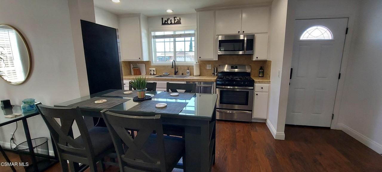 2250 Magnolia St - Photo 4 of 14