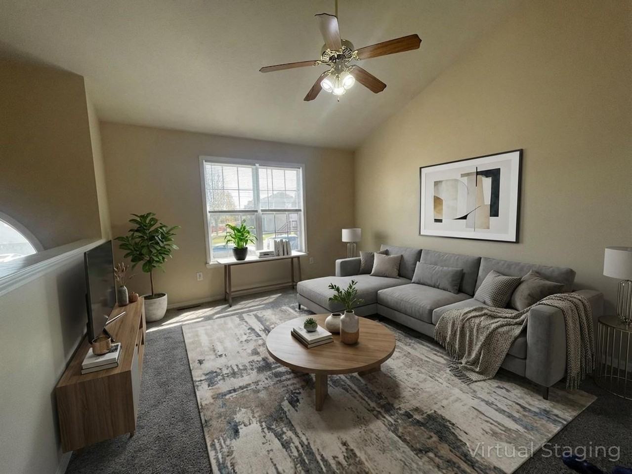 172 Forest Ln - Photo 2 of 8