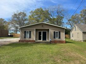 1450 Hartford Hwy - Photo 1 of 1