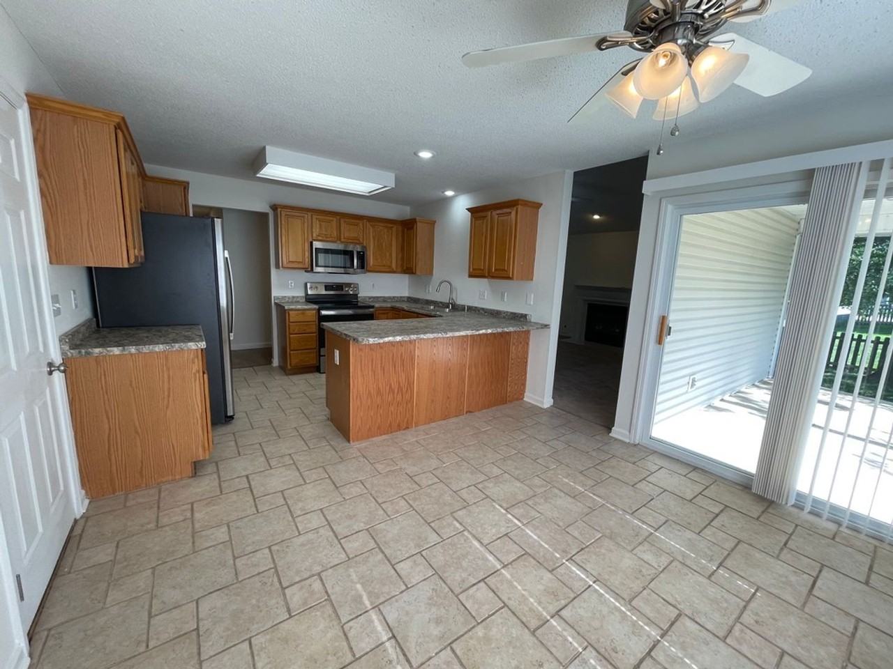 707 Ames Dr - Photo 7 of 14