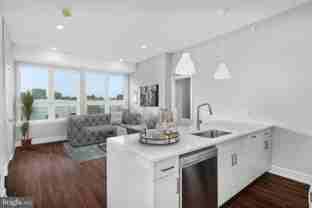 1527 Ridge Ave ## 29 - Photo 1 of 1