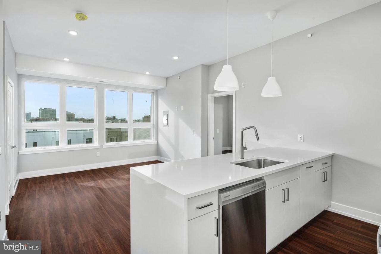 1527 Ridge Ave ## 29 - Photo 5 of 33