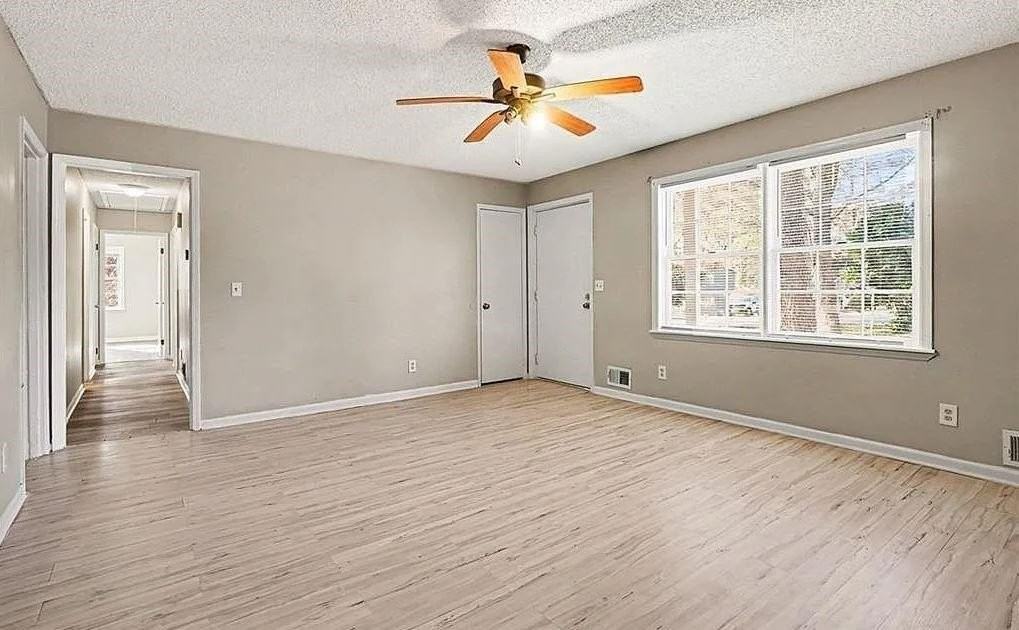 4460 Marjorie Rd - Photo 3 of 16