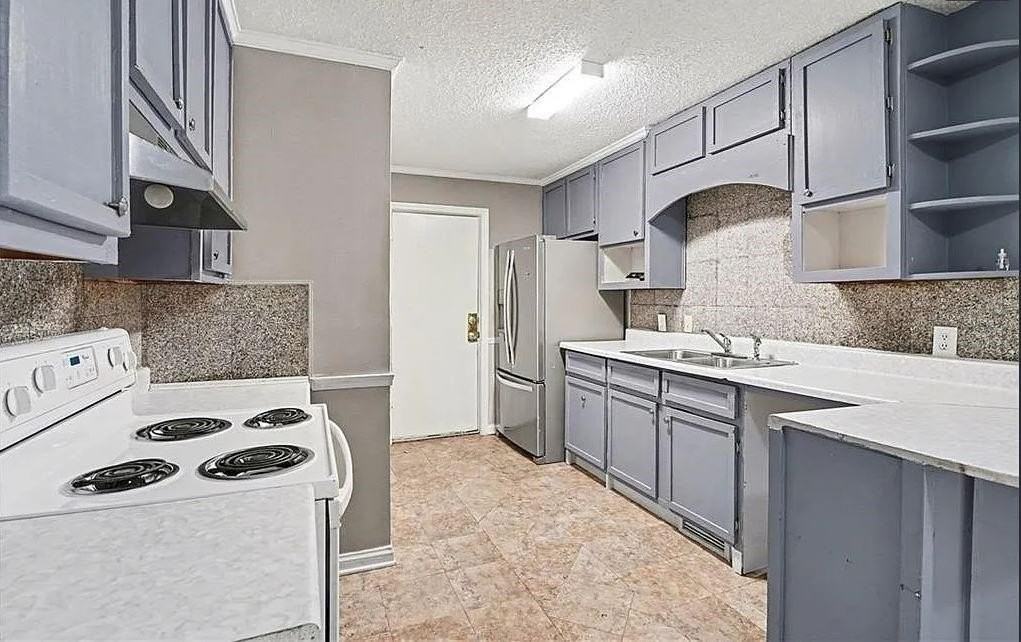 4460 Marjorie Rd - Photo 5 of 16