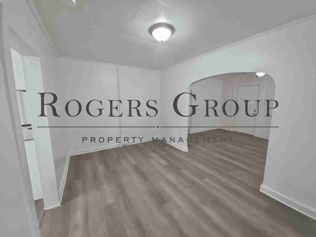 926 Gay St - Photo 2 of 15