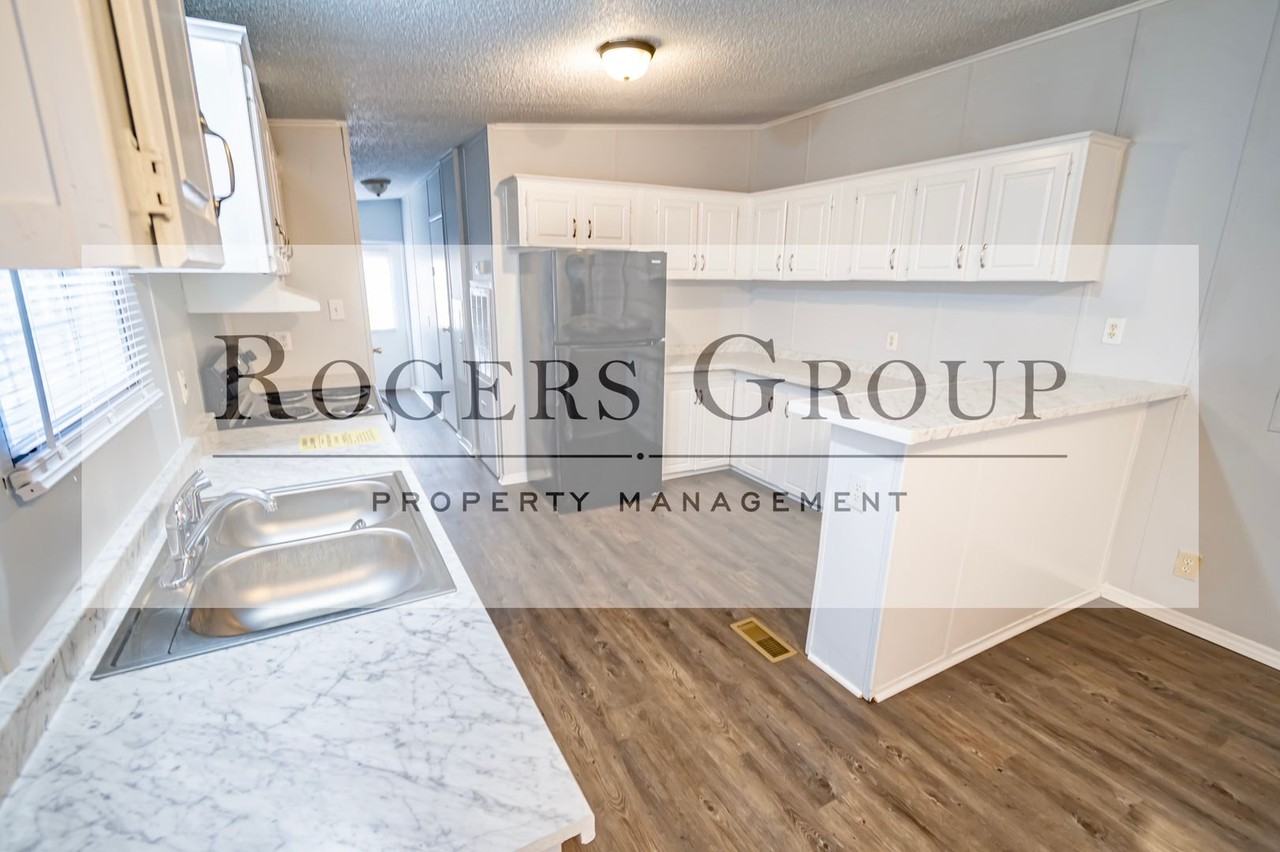 1450 Ferrells Bridge Rd - Photo 2 of 11