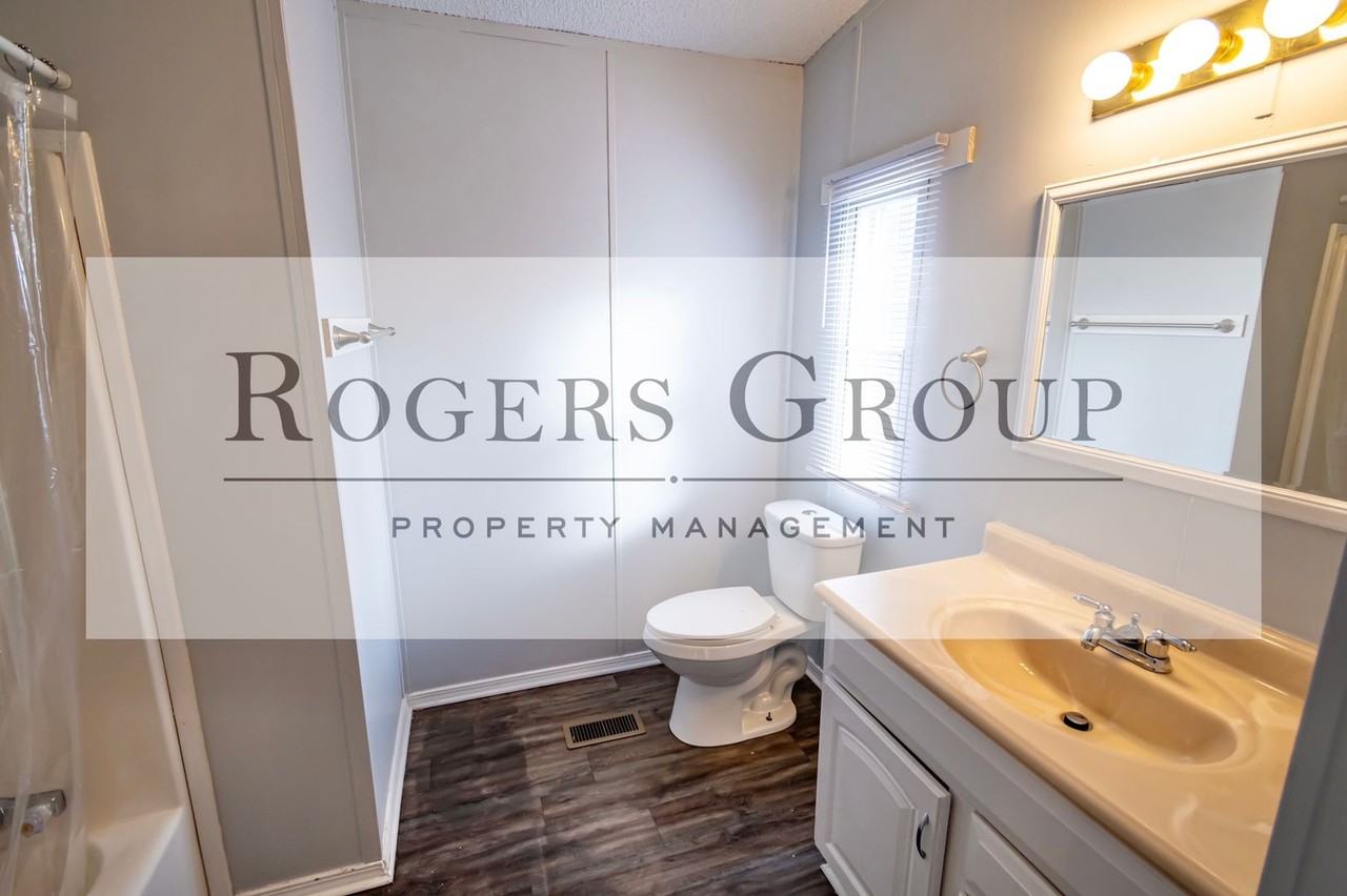 1450 Ferrells Bridge Rd - Photo 7 of 11