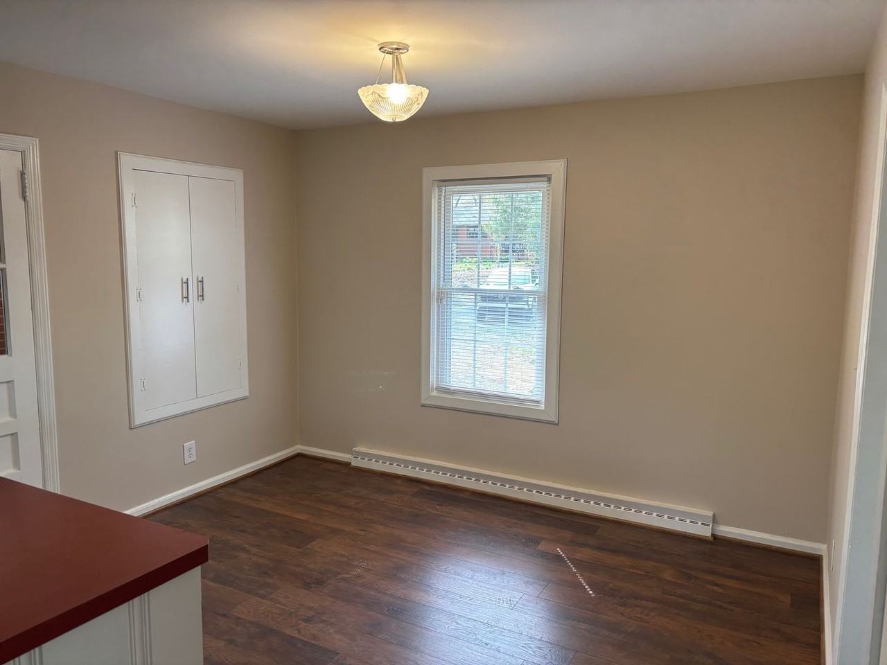 1501 Brookdale Dr - Photo 7 of 27