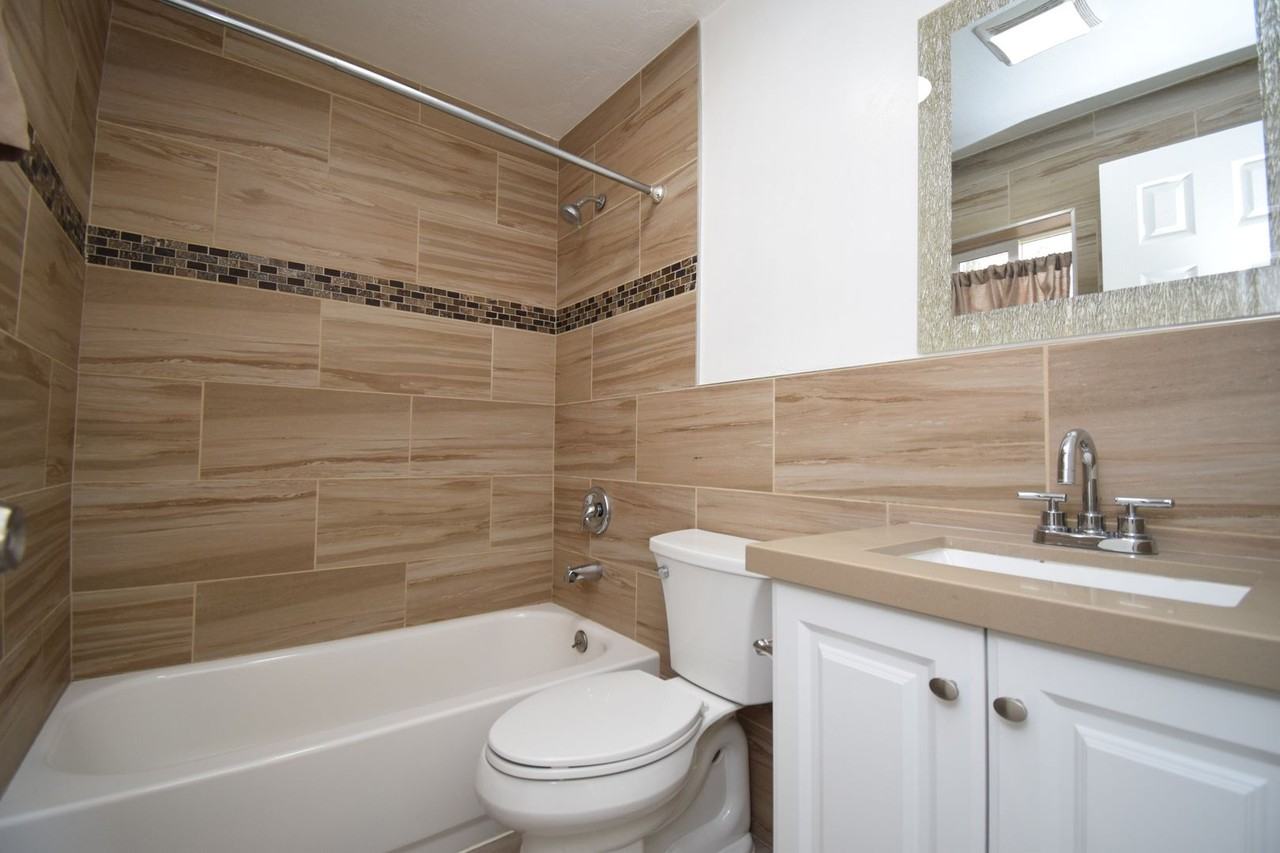 1619 W Shelley Ave - Photo 7 of 10