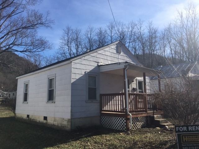 1266 Oak Ave - Photo 2 of 7