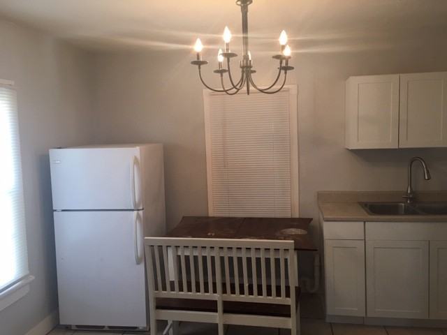 1266 Oak Ave - Photo 5 of 7