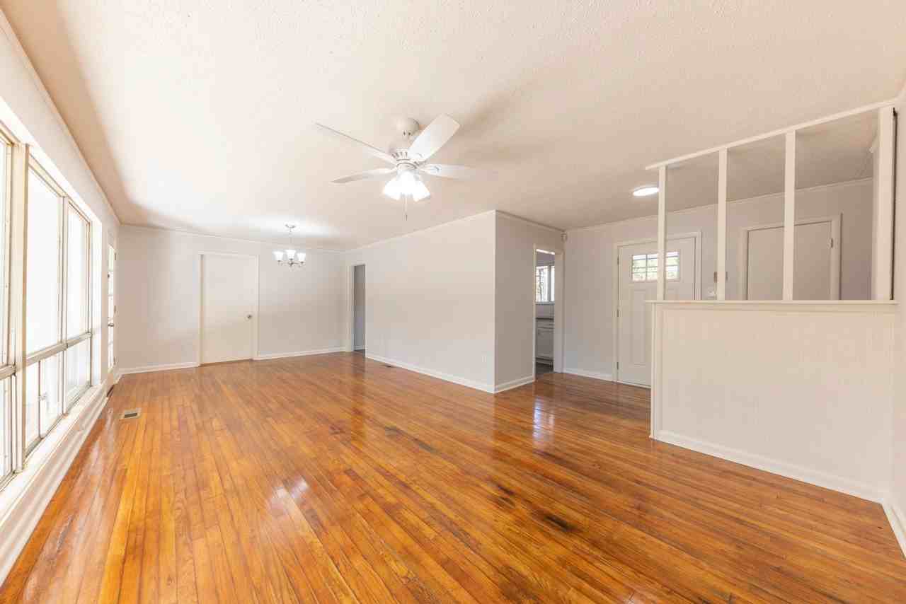 1822 Mccain Blvd - Photo 3 of 37