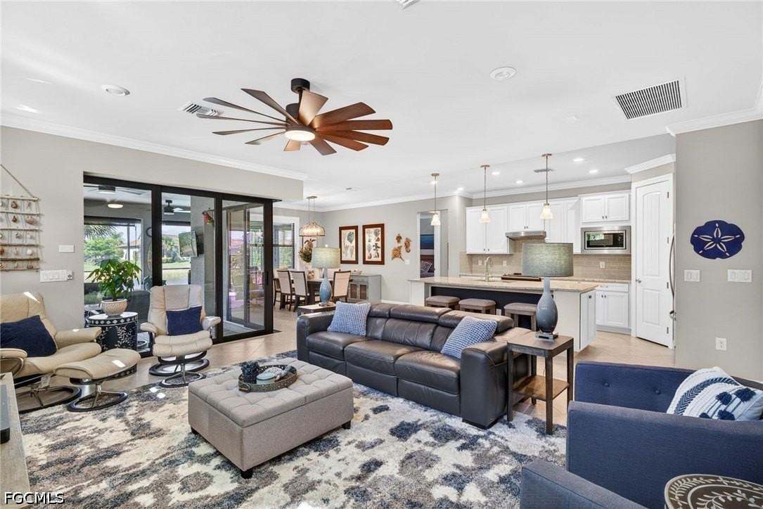 11932 Bourke Pl - Photo 2 of 45