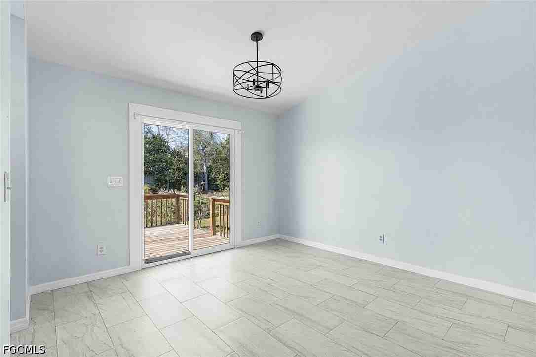 17176 Phlox Dr - Photo 6 of 27