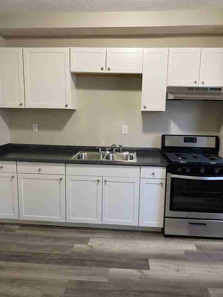 486 Price Rd - Photo 6 of 18