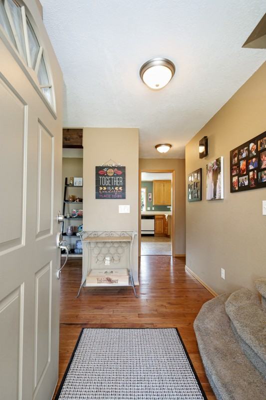 5124 30th St Ne - Photo 3 of 26