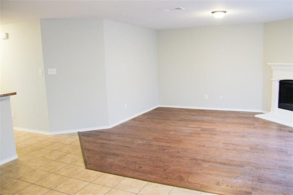 3613 Dove Ln - Photo 3 of 20