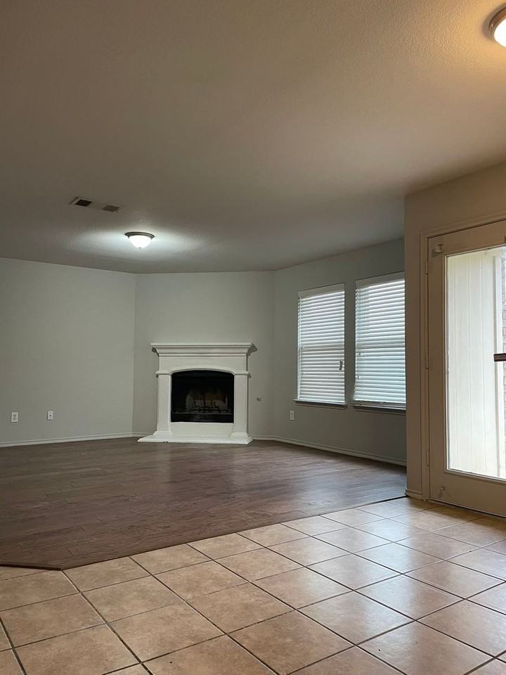 3613 Dove Ln - Photo 5 of 20