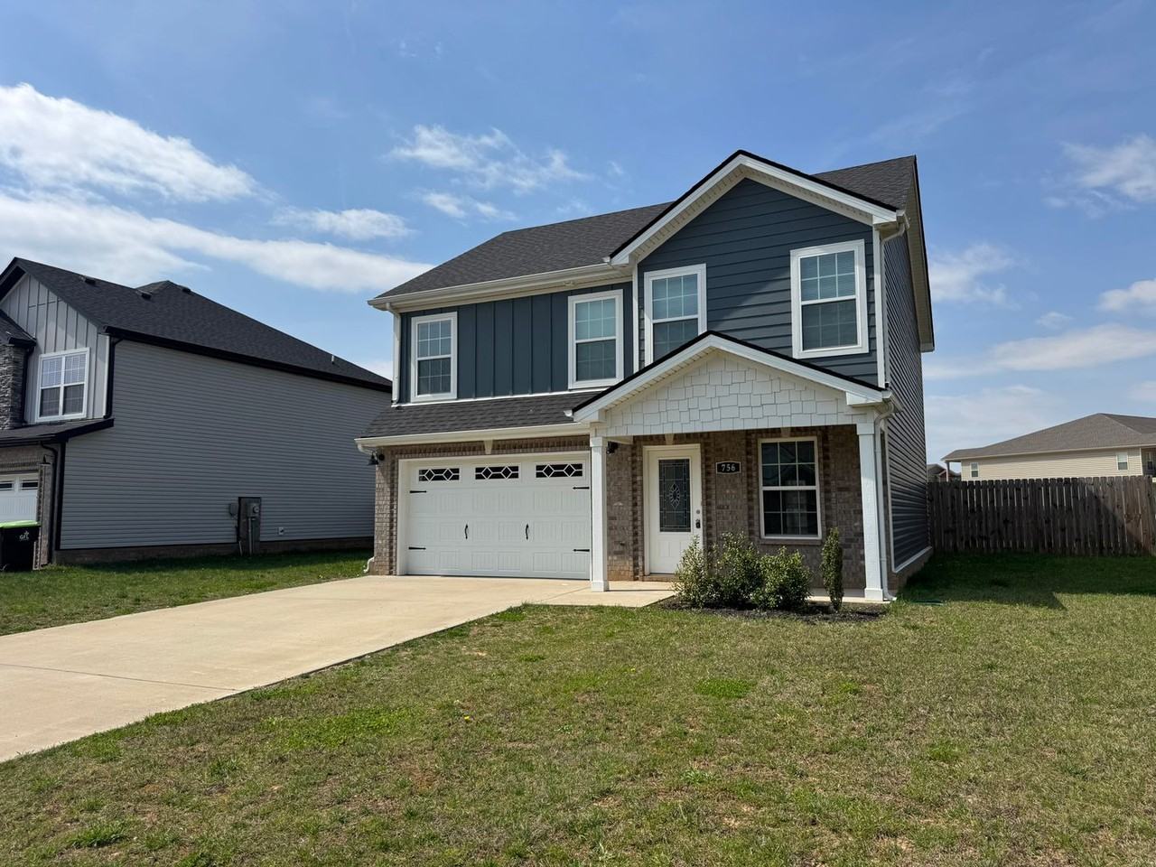 756 Lillian Grace Dr - Photo 4 of 28