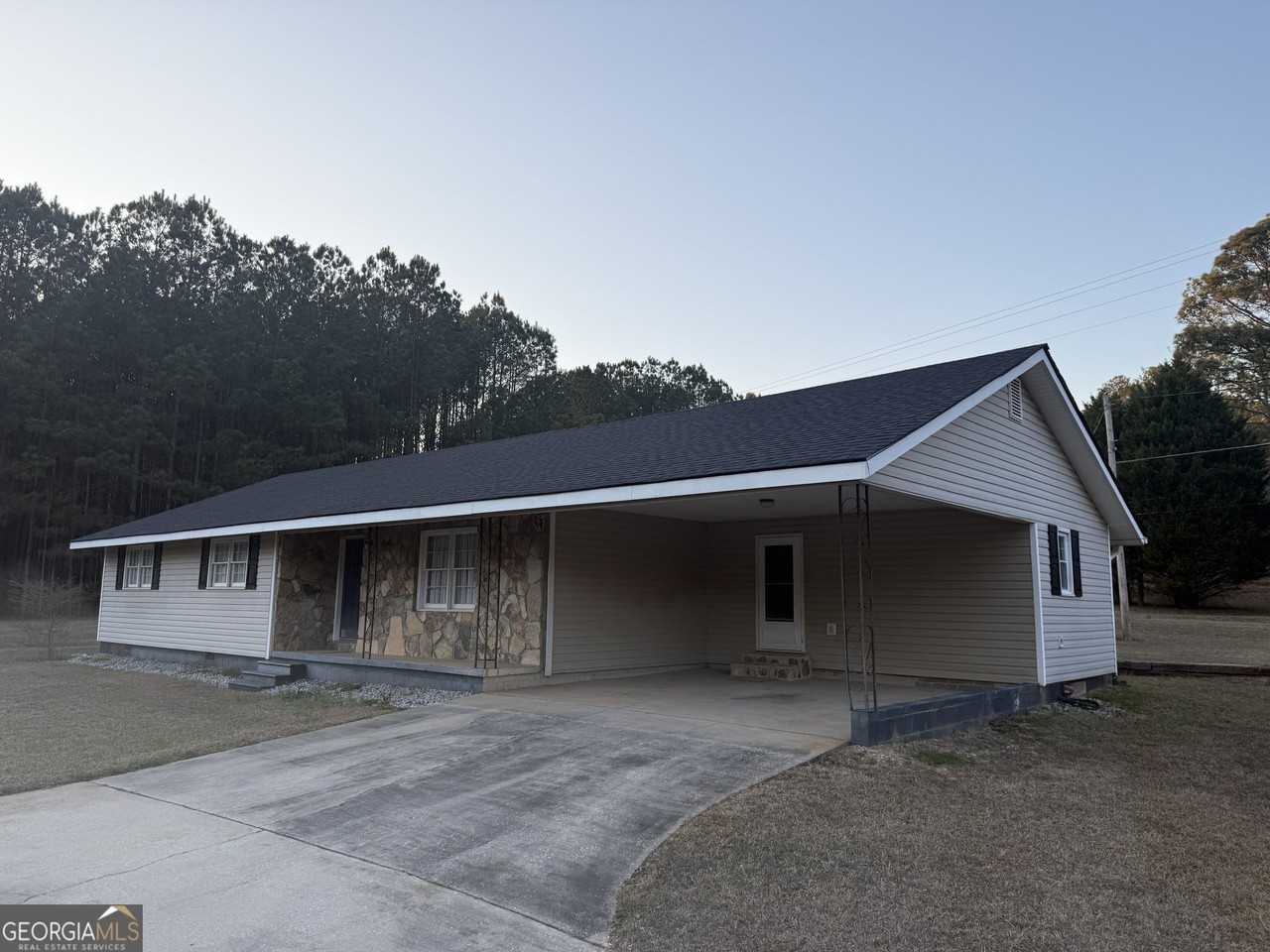 341 Sanders Davis Rd - Photo 2 of 15