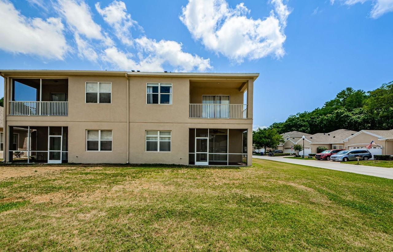 2527 Stanhope Dr - Photo 3 of 21