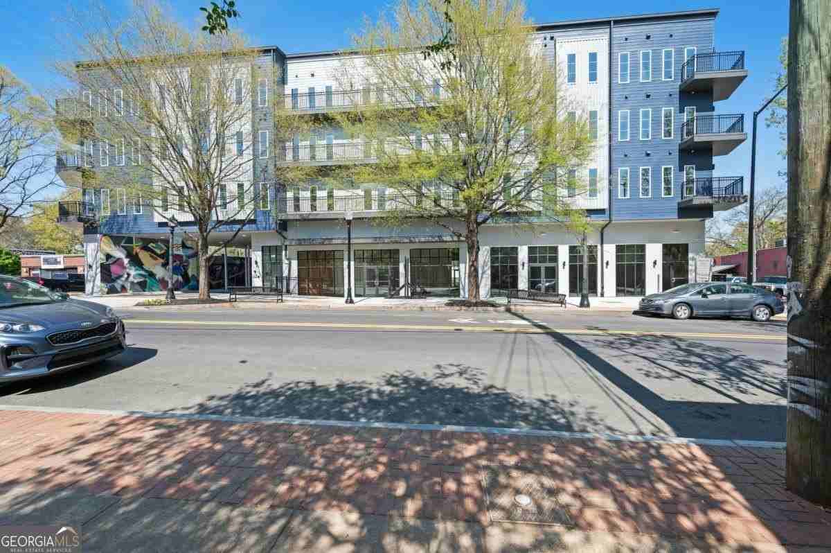 456 Flat Shoals Ave Se #205