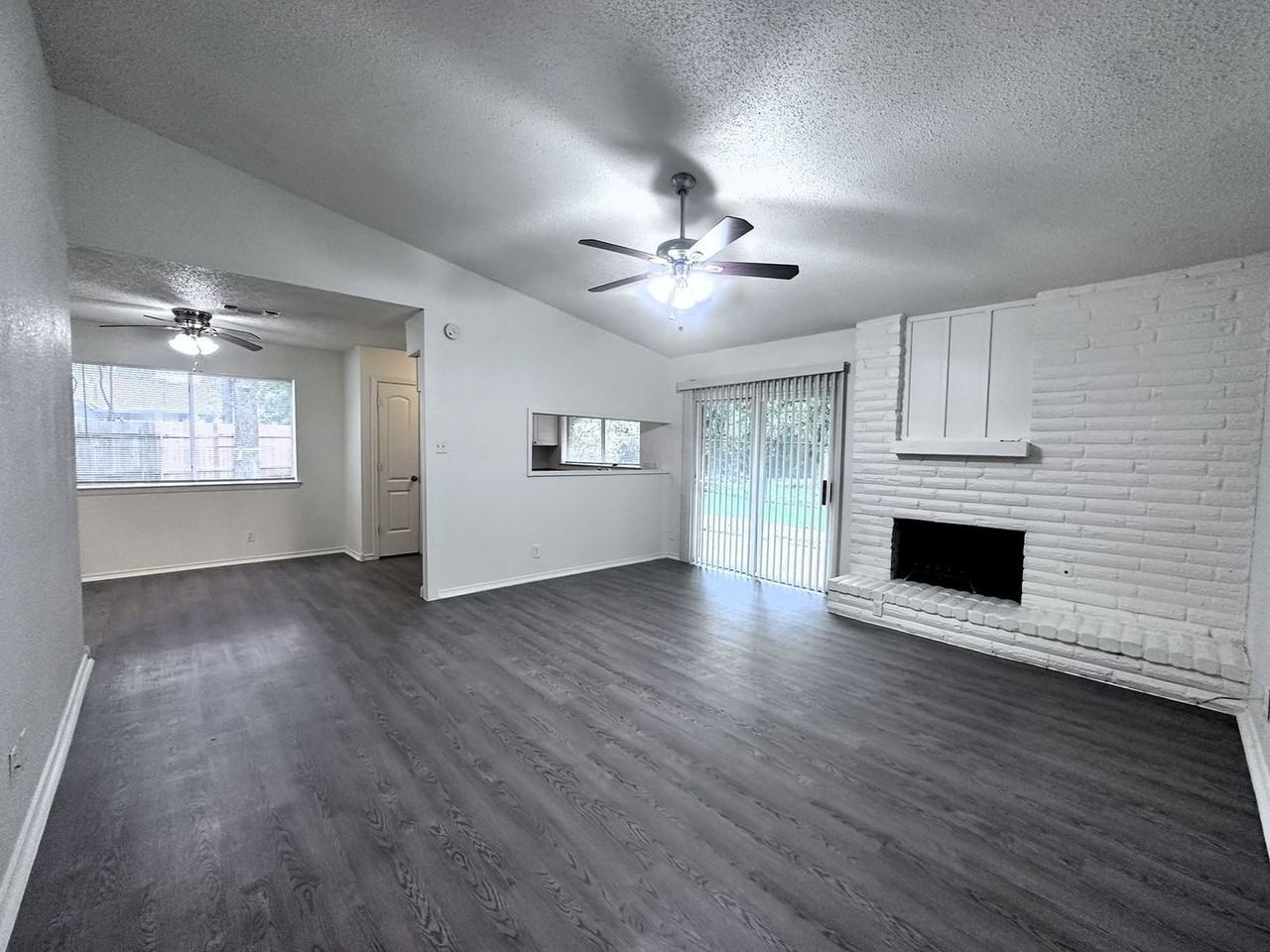 12210 Waxwing Cir - Photo 6 of 29