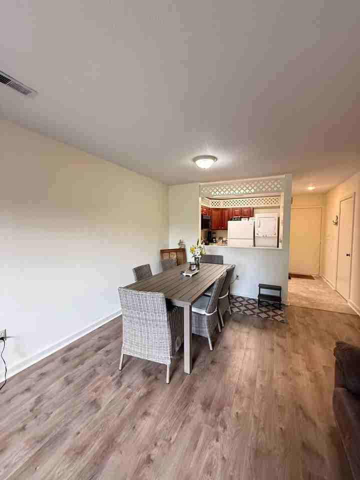 1203 1203 A-3 Jamestown Road - Photo 4 of 9