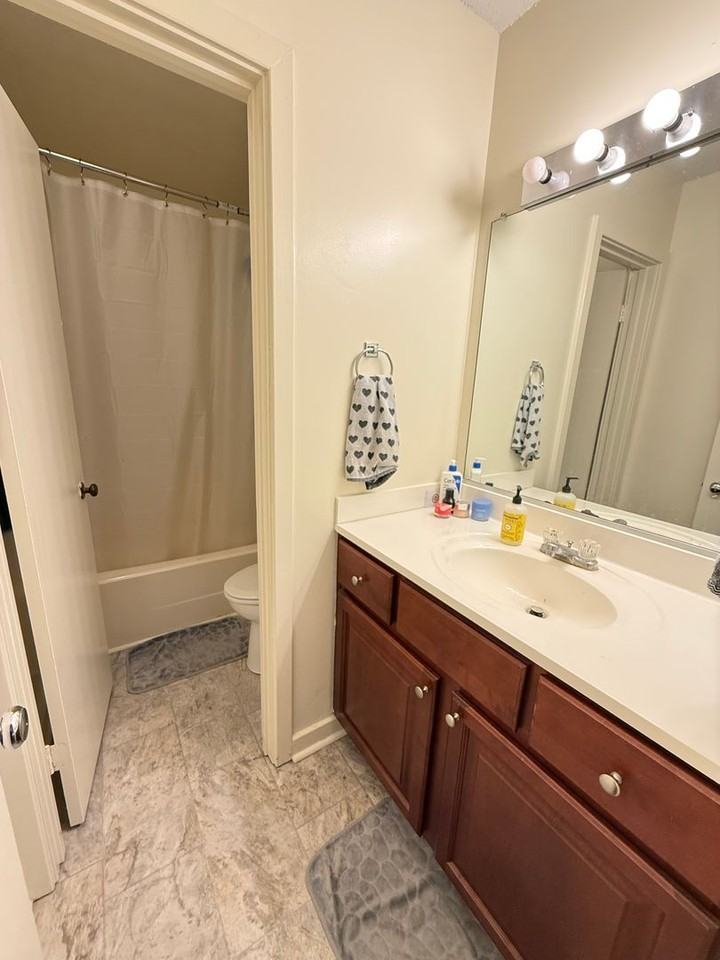 1203 1203 A-3 Jamestown Road - Photo 6 of 9