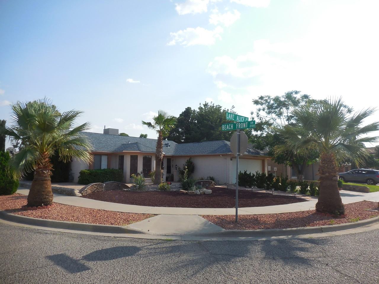 11448 Lake Alice Dr - Photo 2 of 23