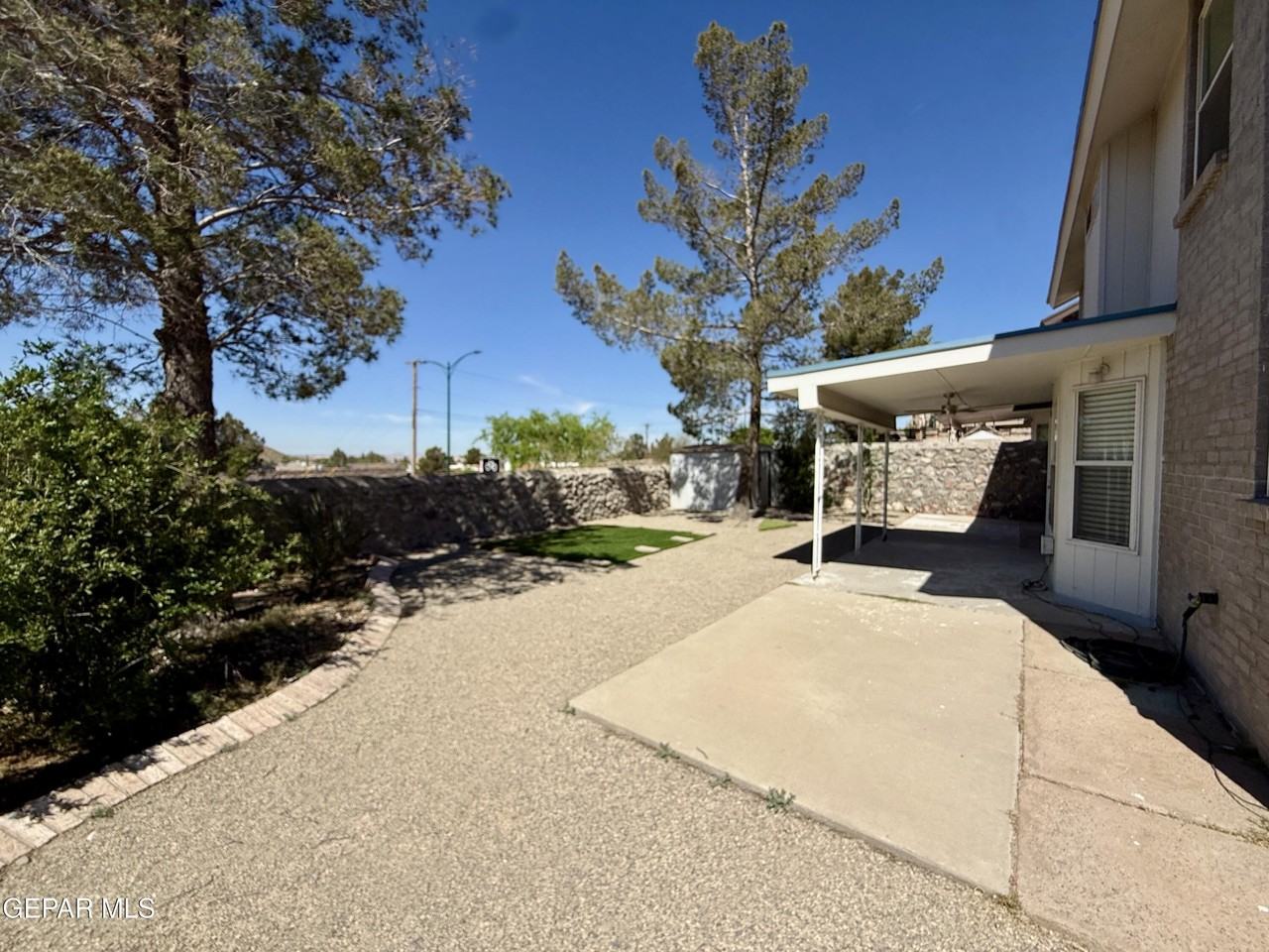 1301 Tierra Roja St - Photo 2 of 19