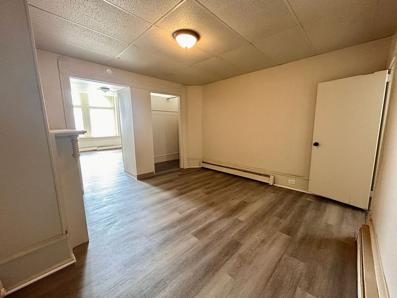 118-122 118-122 West Market Street - 122 W Market St - #1 - Photo 4 of 8