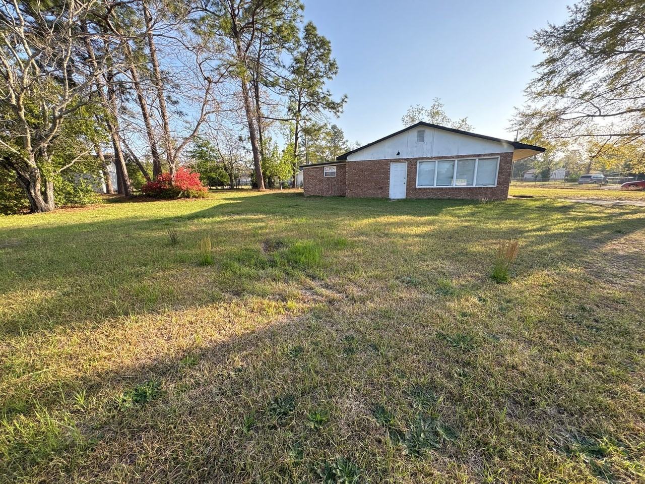 2401 Boykin Rd - Photo 2 of 18