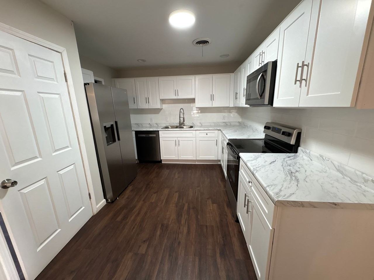 2401 Boykin Rd - Photo 6 of 18