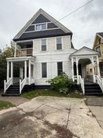 featured image of 1519 Clark Ave