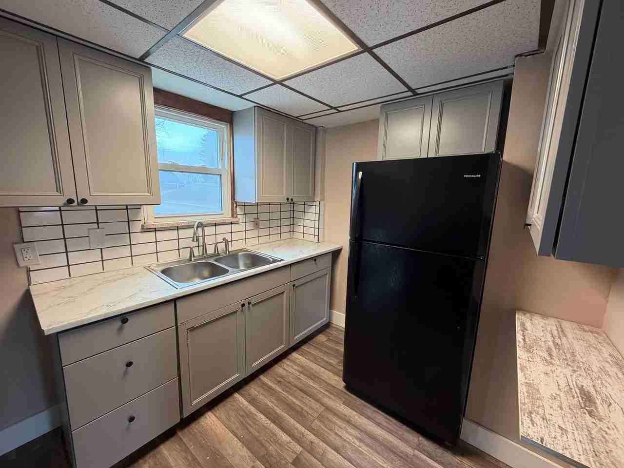 2138 East Ave - Photo 6 of 11