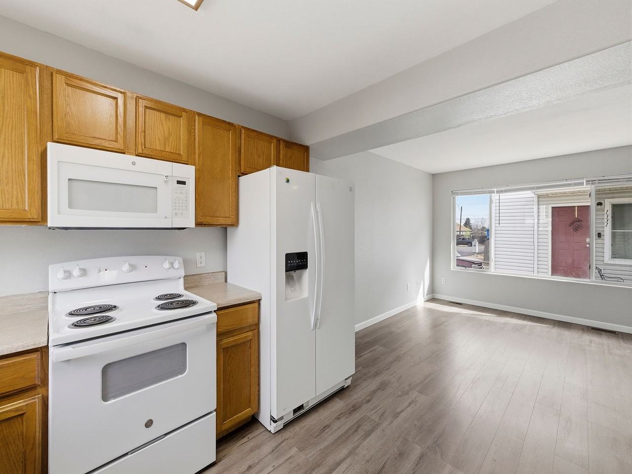 1321 Darrell Rd - Photo 2 of 17