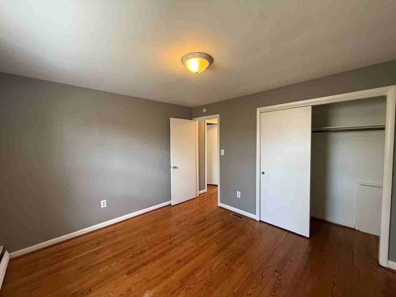 6008 1/2 Burgess Ave - Photo 7 of 16