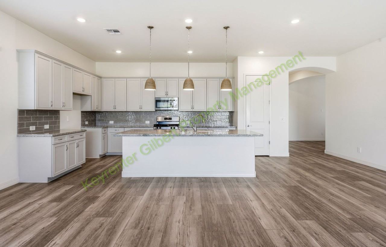 22698 E Saddle Way - Photo 5 of 50