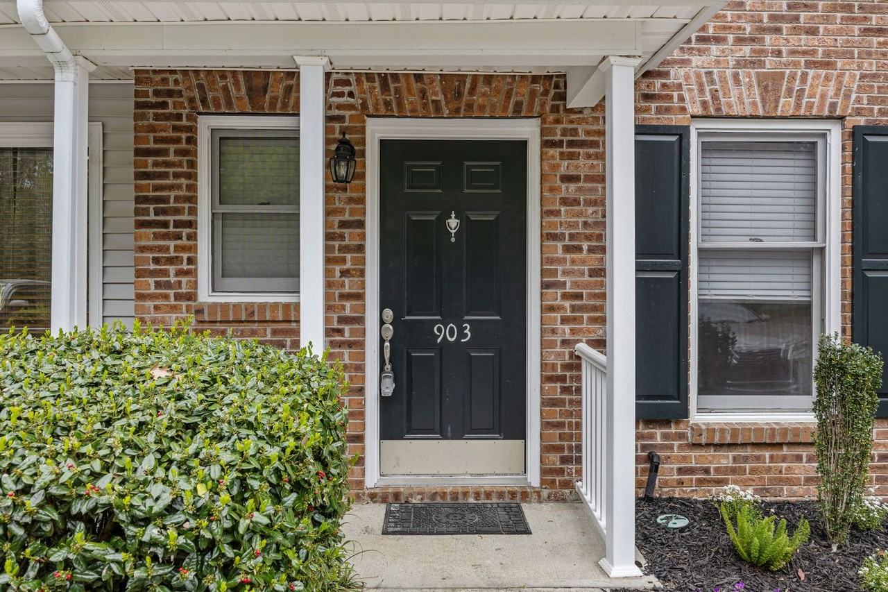 903 Reserve Way - Photo 2 of 42