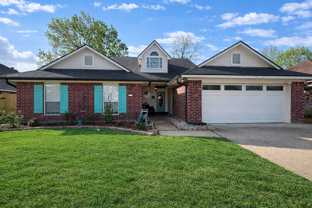 5912 Clearview Cir - Photo 1 of 1