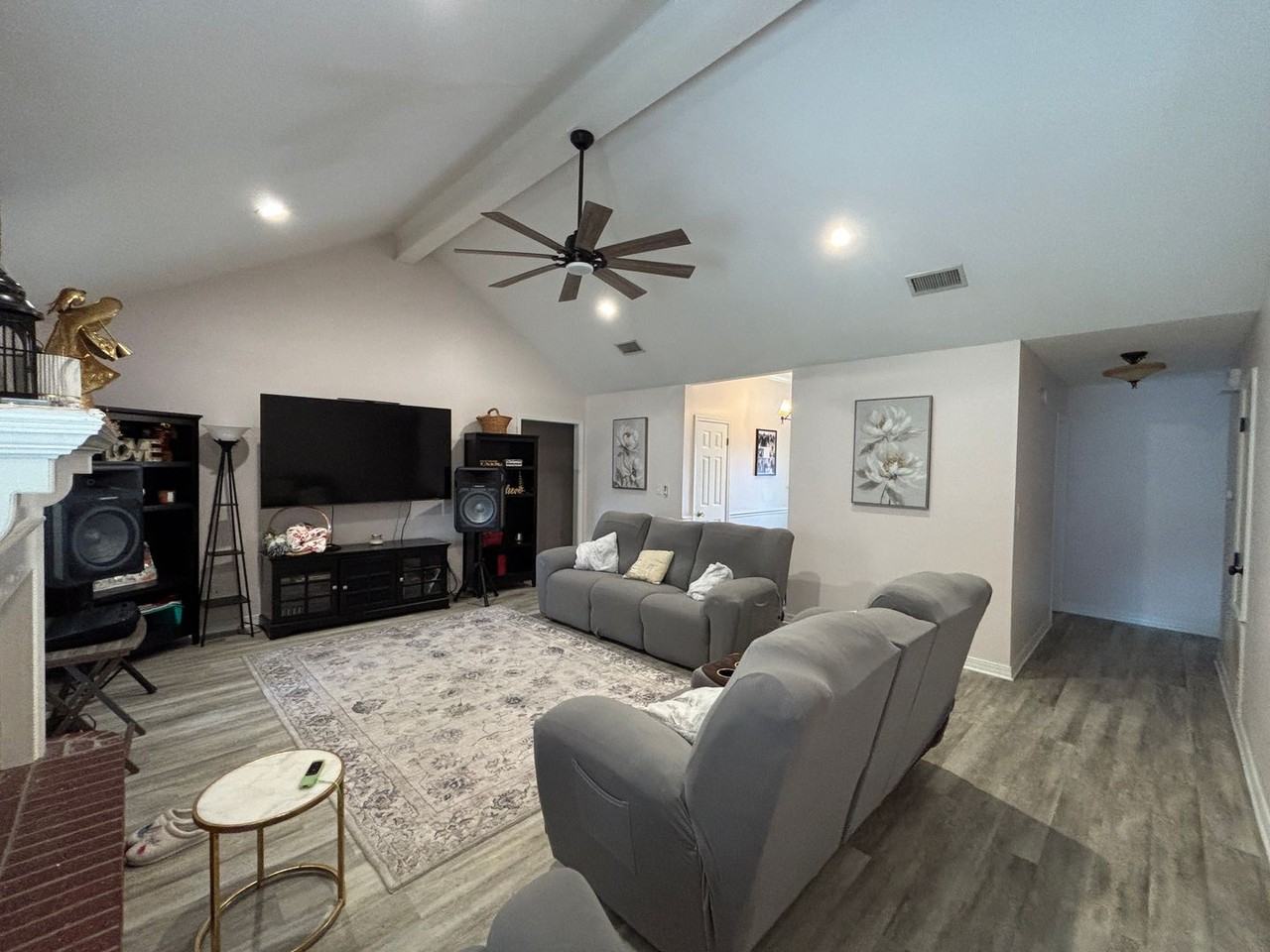 5912 Clearview Cir - Photo 5 of 17