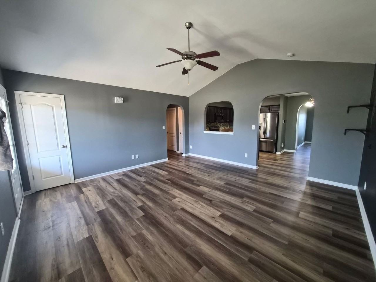 103 Palin Trl - Photo 3 of 27
