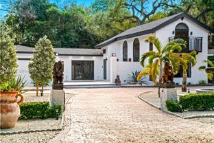 Ne 137th Ter - Photo 1 of 1